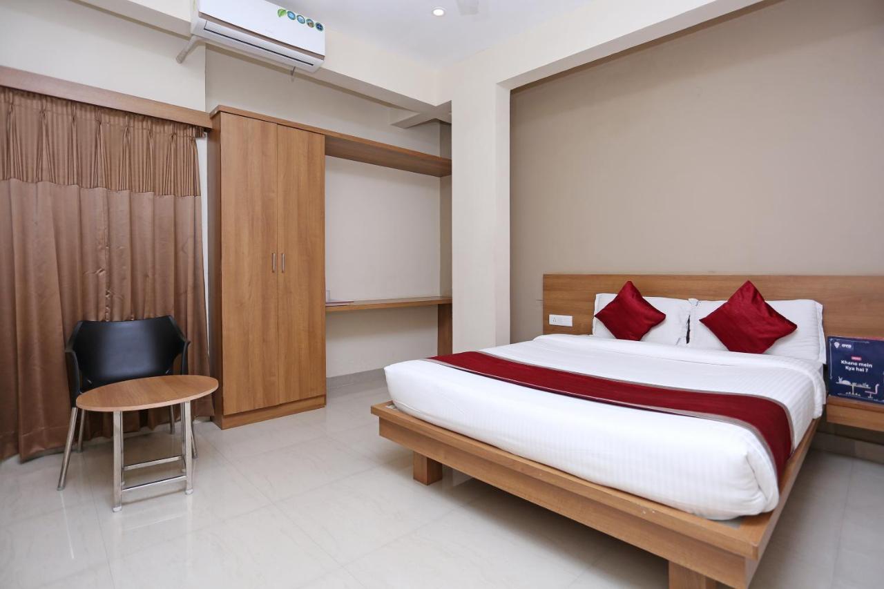 Oyo 6447 Samasth Rooms And Suites Mysore Exterior foto